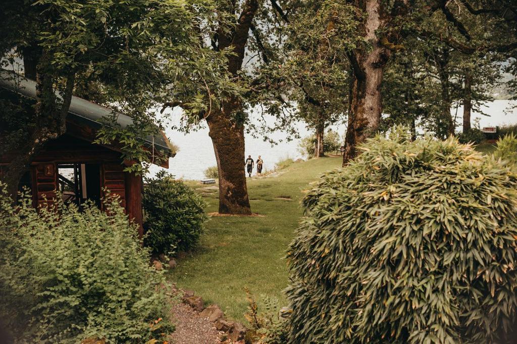 Wilder And Pine Riverside Cabins Stevenson Luaran gambar